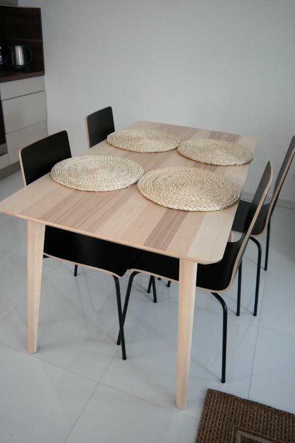 Holiday Apartman With Free Parking Gyor Ngoại thất bức ảnh